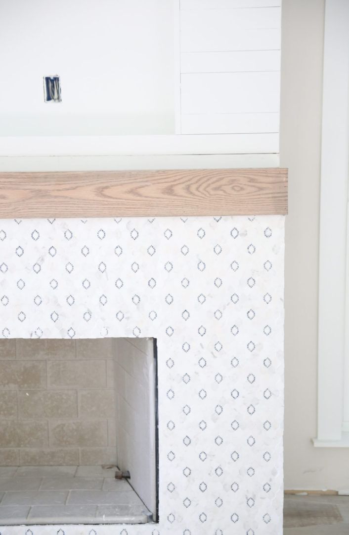 white patterned fireplace