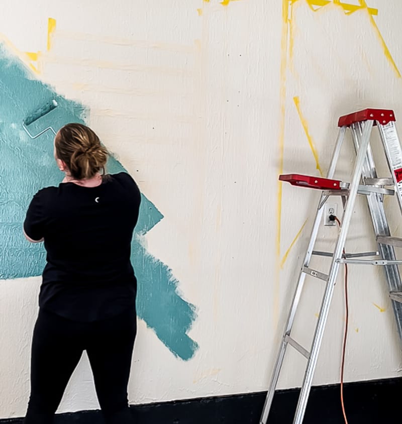 Garage Accent Wall Using FrogTape® FrogTape