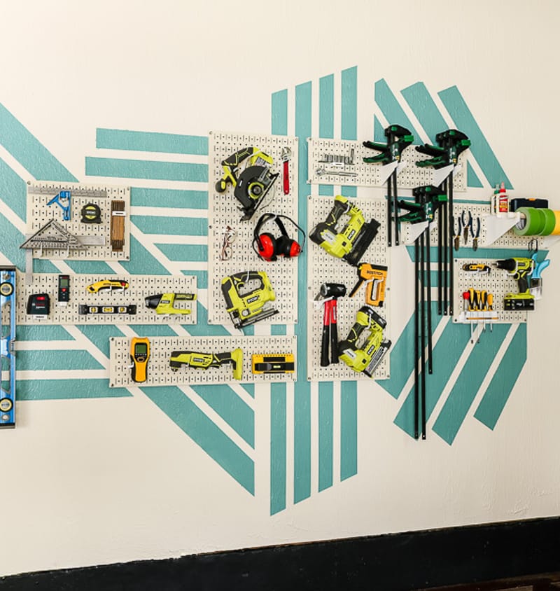 Garage Accent Wall Using FrogTape® FrogTape