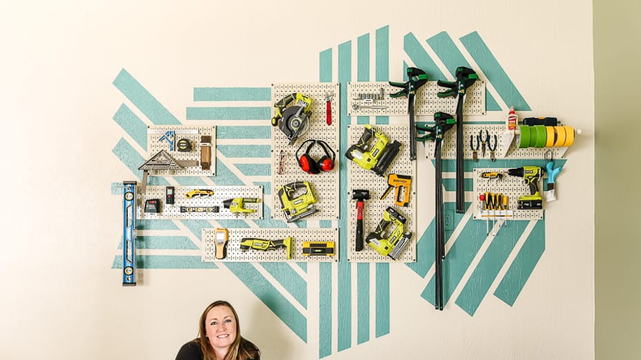 Finished garage accent wall